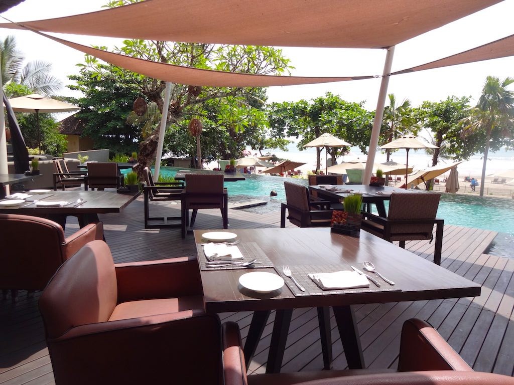 angela-asia-luxury-travel-blog-bali-best-seminyak-5-star-hotel-spa-on-beach-anantara-27