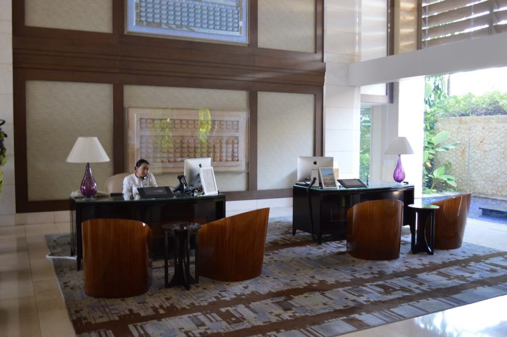 best-5-star-luxury-hotel-the-mulia-nusa-dua-suites-review-angela-carson-travel-blogger-66