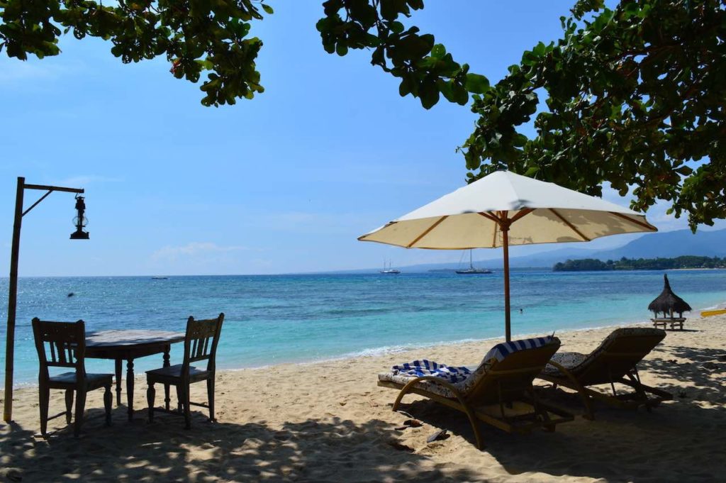 tugu-lombok-best-5-star-villa-beach-service-luxury-travel-blogger-angela-carson-34