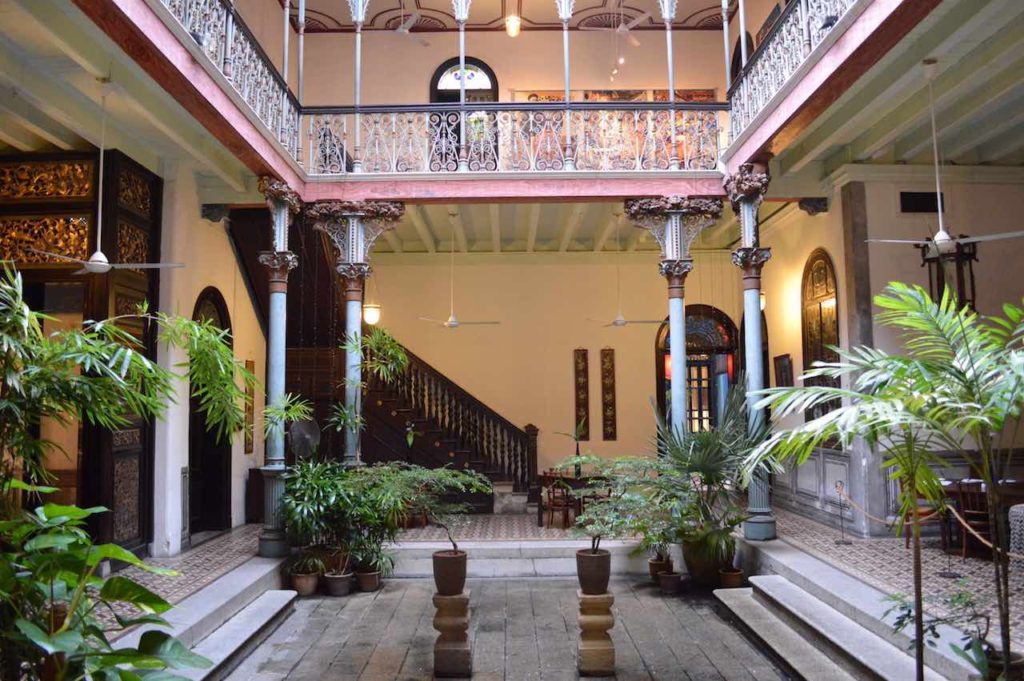 best-boutique-heritage-hotel-penang-the-blue-mansion-chinese-protected-by-unesco-cheong-fatt-tze-18