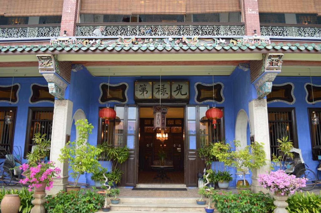 best-boutique-heritage-hotel-penang-the-blue-mansion-chinese-protected-by-unesco-cheong-fatt-tze-22