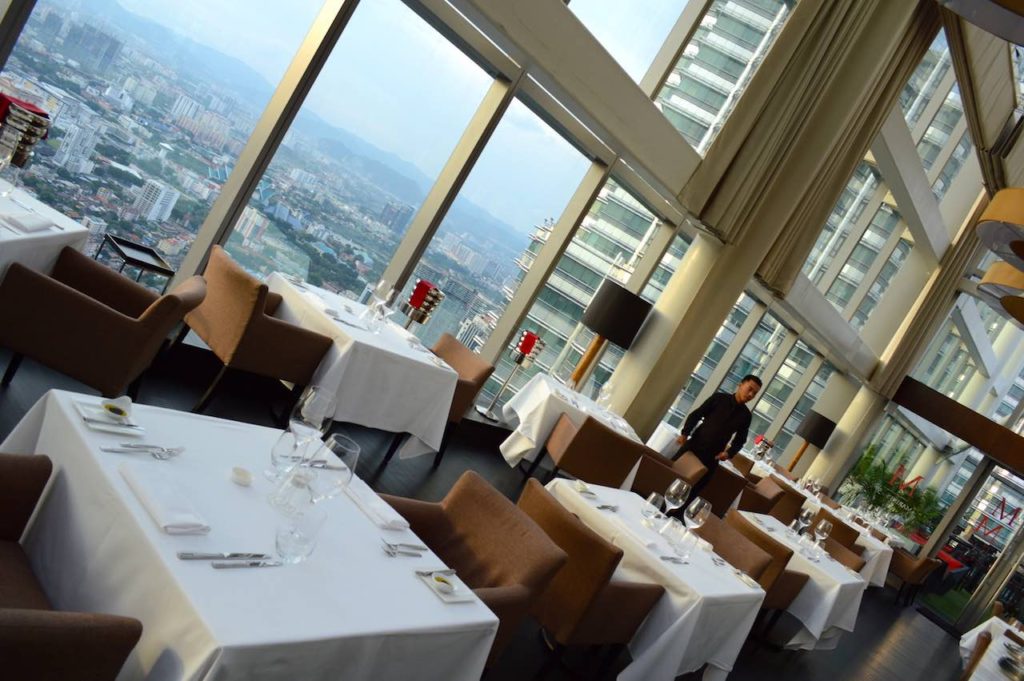 marinis-on-57-kuala-lumpur-best-rooftop-bar-restaurant-fine-dining-petronas-tower-view-angela-carson-15