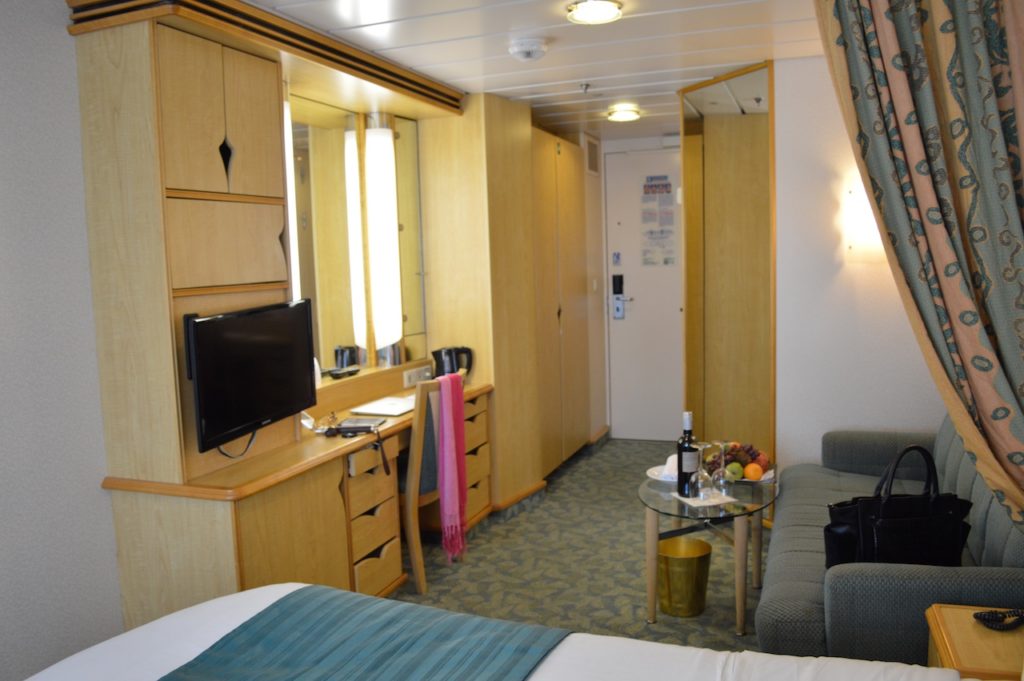 Mariner-of-the-seas-royal-caribbean-4-night-e2-balcony-cabin-stateroom-8210-ship-video-tour-singapore-phuket-luxury-bucket-list-21