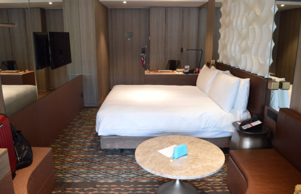 best-hotel-near-singapore-airport-crowne-plaza-changi-asia-luxury-travel-blogger-angela-carson-8