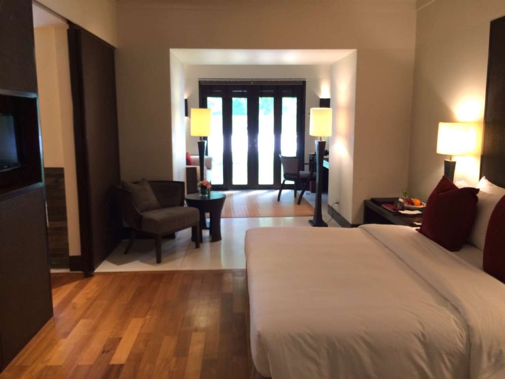 the-club-saujana-resort-kuala-lumpur-5-star-hotel-review-video-expat-angela-luxury-bucket-list-23