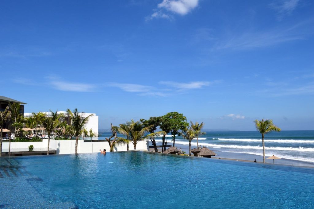 best-5-star-hotel-alila-seminyak-bali-beach-spa-holiday-angela-carson-luxury-bucket-list-58
