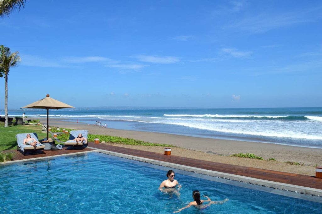 best-5-star-hotel-alila-seminyak-bali-beach-spa-holiday-angela-carson-luxury-bucket-list-63
