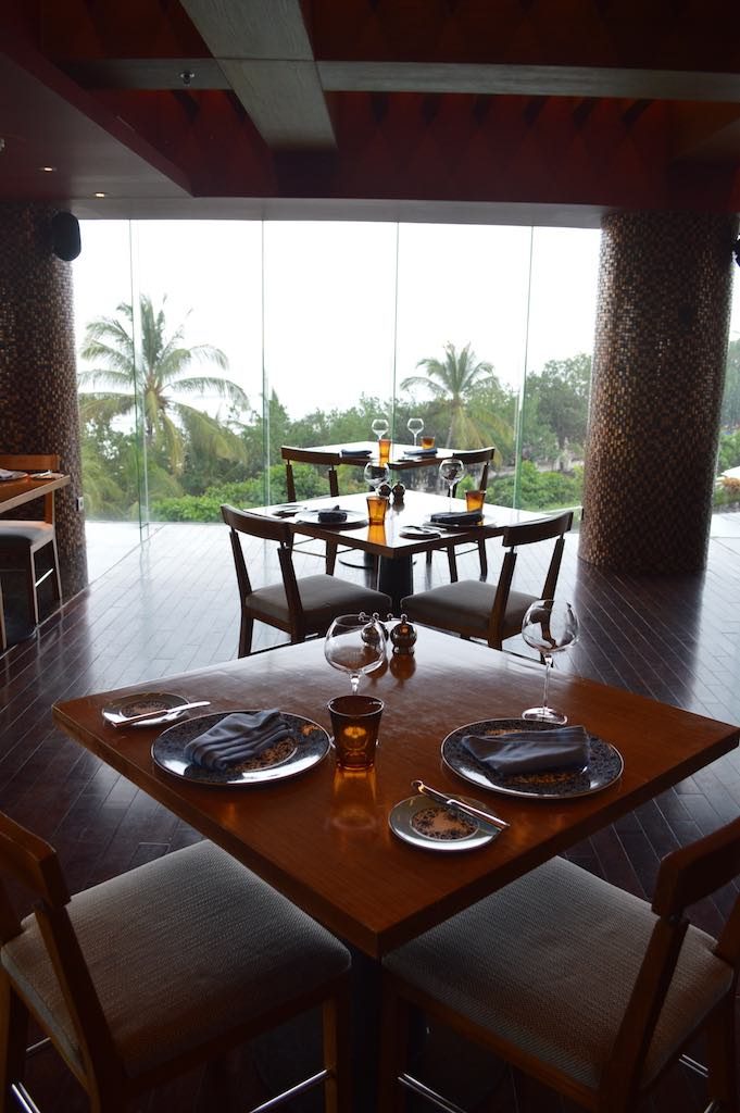 best-5-star-hotel-sheraton-kuta-beach-luxury-oceanfront-suites-video-review-20