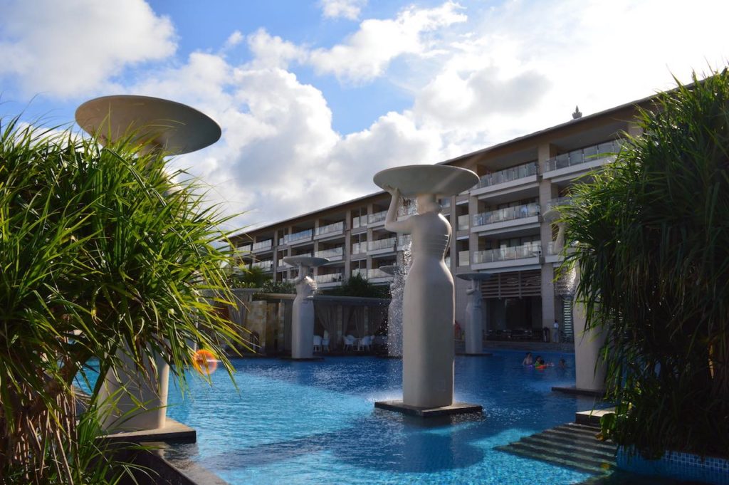 best-5-star-luxury-hotel-the-mulia-nusa-dua-suites-review-angela-carson-travel-blogger-51